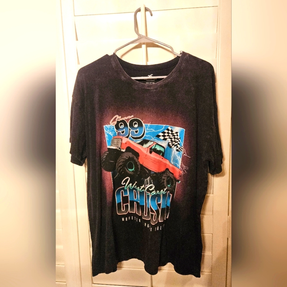 Monster Truck Graphic Hollister T-shirt